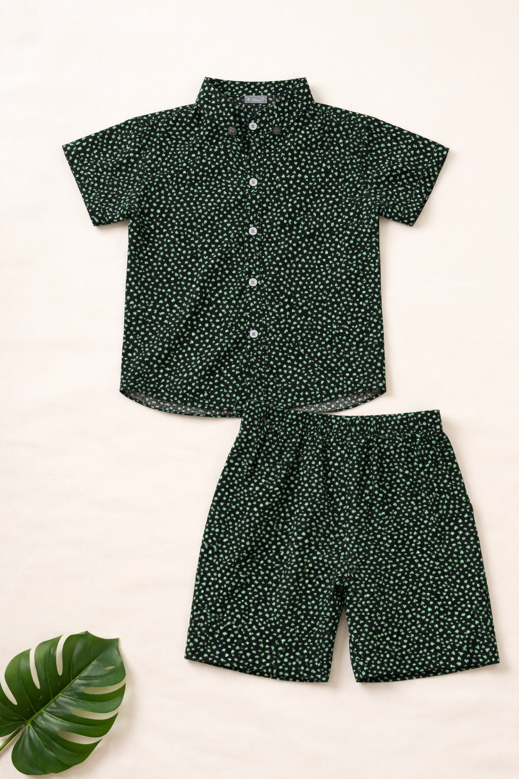 Green Hearts Printed Shirt & Shorts Set (Black & Green)