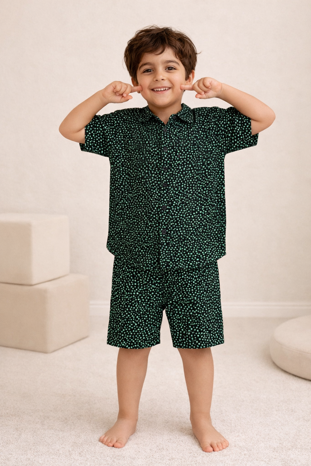 Green Hearts Printed Shirt & Shorts Set (Black & Green)